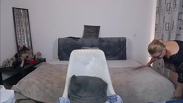 Snapshot of SharronAlexa chatting on 17, 1, 2026 SharronAlexa online show from 17, 1, 2026