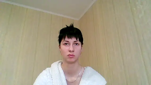 Snapshot of _Black-Panther_ chatting on 5, 11, 2025 Black-Panther online show from 5, 11, 2025