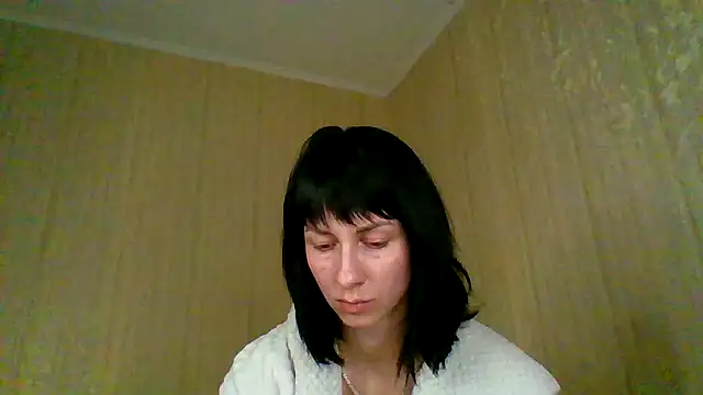 Snapshot of _Black-Panther_ chatting on 14, 11, 2025 Black-Panther online show from 14, 11, 2025