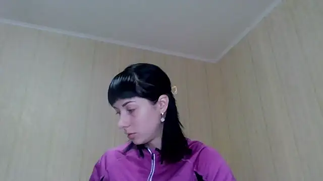 Snapshot of _Black-Panther_ chatting on 6, 10, 2025 Black-Panther online show from 6, 10, 2025