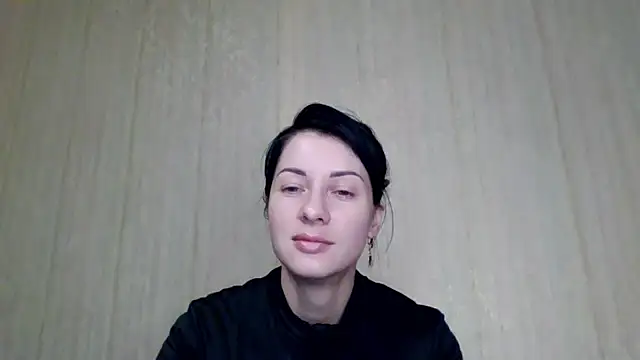 Snapshot of _Black-Panther_ chatting on 19, 10, 2025 Black-Panther online show from 19, 10, 2025