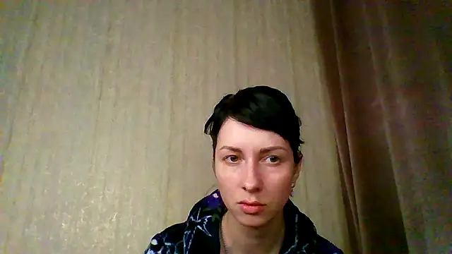 Snapshot of _Black-Panther_ chatting on 16, 11, 2025 Black-Panther online show from 16, 11, 2025