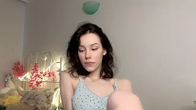Snapshot of glamourr chatting on 16, 6, 2026 glamourr online show from 16, 6, 2026