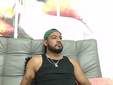 Snapshot of BladeFoxxx1 chatting on 15, 10, 2025 BladeFoxxx1 online show from 15, 10, 2025