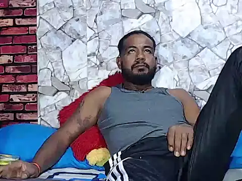 Snapshot of BladeFoxxx1 chatting on 19, 2, 2026 BladeFoxxx1 online show from 19, 2, 2026