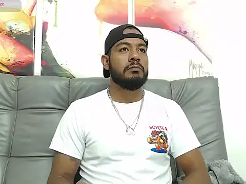 Snapshot of BladeFoxxx1 chatting on 22, 10, 2025 BladeFoxxx1 online show from 22, 10, 2025