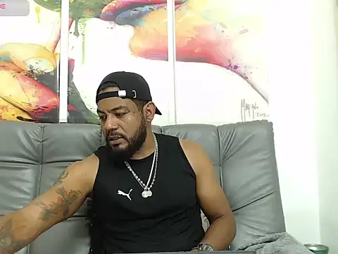 Snapshot of BladeFoxxx1 chatting on 29, 10, 2025 BladeFoxxx1 online show from 29, 10, 2025