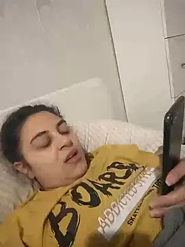 Veramaia online show from 14, 3, 2025