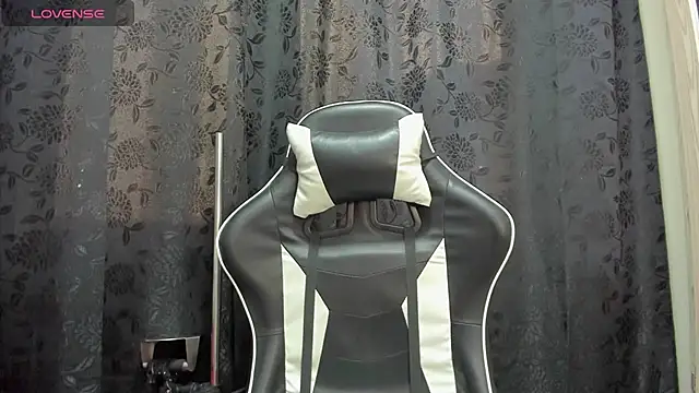 nataliaesmith 24 online show from 14, 3, 2025