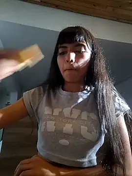 kitty-kryss online show from 16, 11, 2025