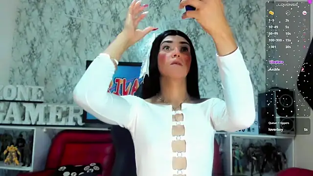 Nathalia Loess online show from 13, 3, 2025