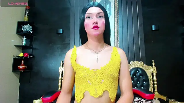 Nathalia Loess online show from 14, 3, 2025