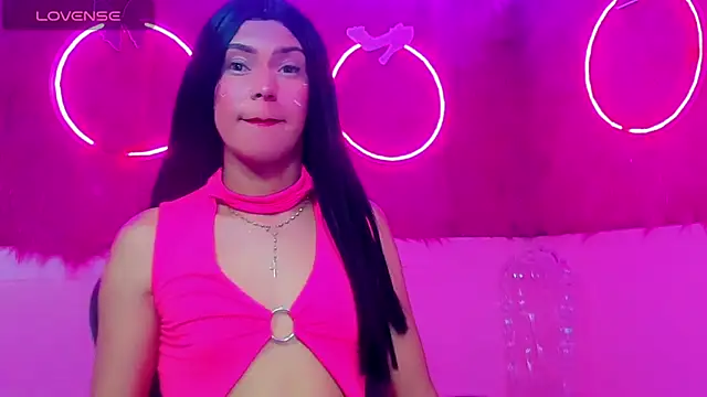 Nathalia Loess online show from 15, 3, 2025