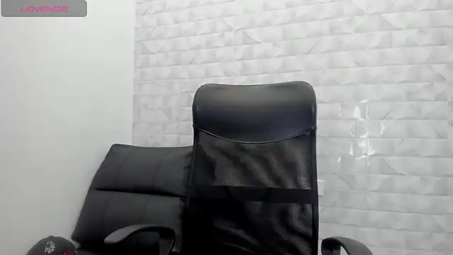 Stone grey1  online show from 13, 3, 2025