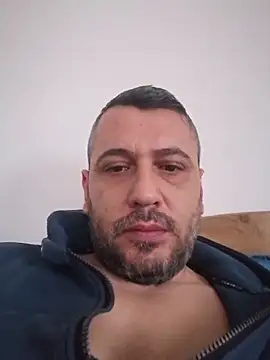 yourflowerpink online show from 30, 11, 2025