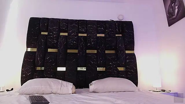 chris blake   online show from 17, 2, 2026