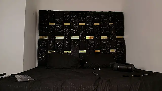 chris blake   online show from 10, 9, 2025