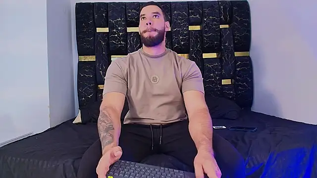 chris blake   online show from 21, 11, 2025