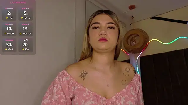 natasha  black online show from 4, 12, 2025