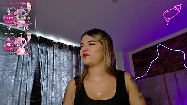 natasha  black online show from 21, 12, 2025