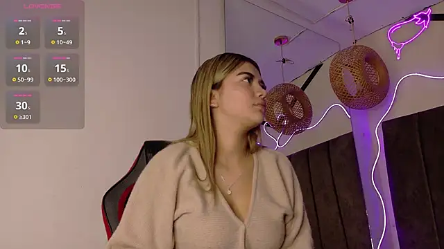 natasha  black online show from 29, 10, 2025