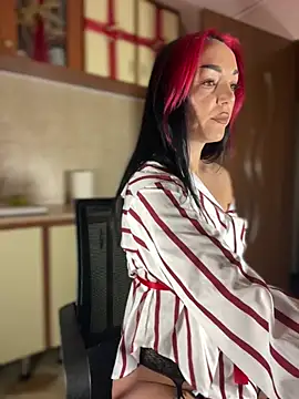 MeganFoxiy online show from 6, 2, 2026