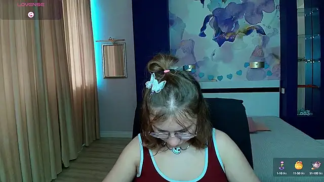 AngelinaLow online show from 16, 10, 2025