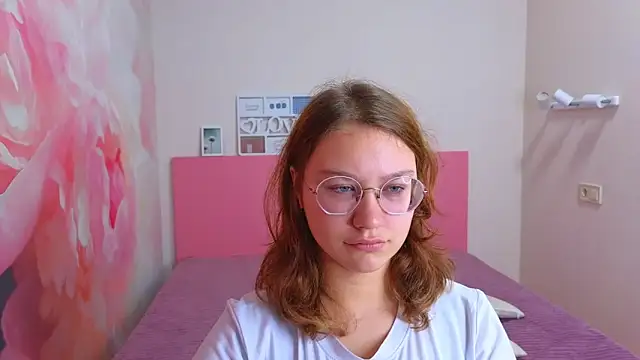 AngelinaLow online show from 12, 11, 2025