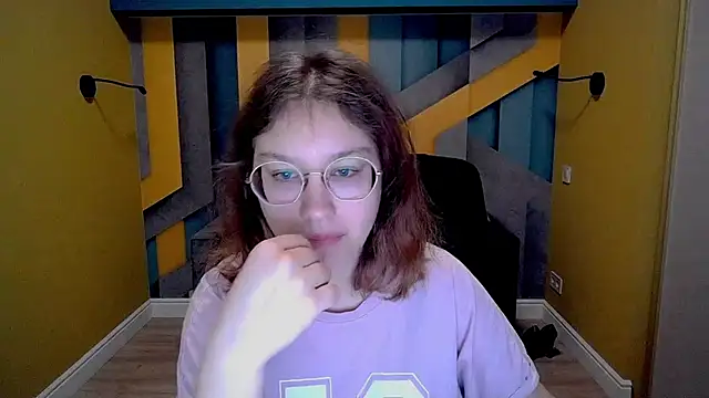 AngelinaLow online show from 16, 3, 2025