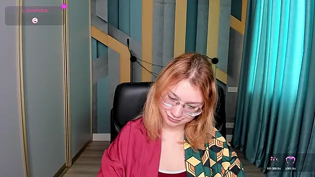 AngelinaLow online show from 19, 1, 2026