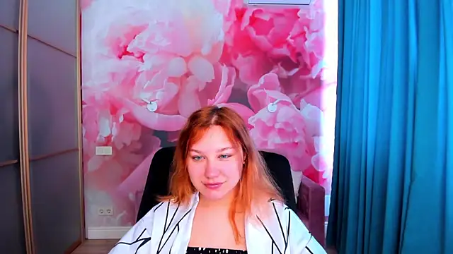 AngelinaLow online show from 14, 4, 2026