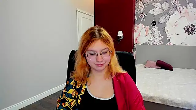 AngelinaLow online show from 5, 2, 2026