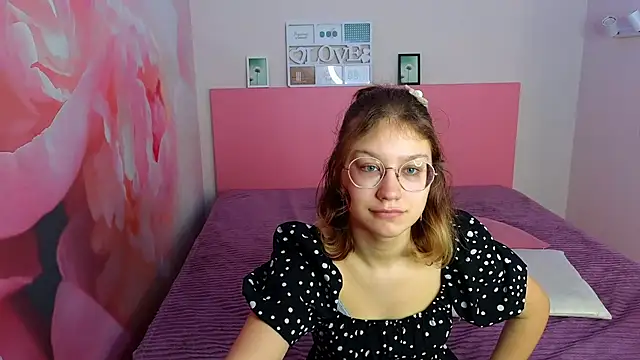 AngelinaLow online show from 20, 3, 2025