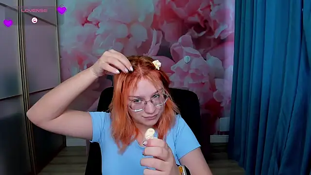 AngelinaLow online show from 27, 11, 2025