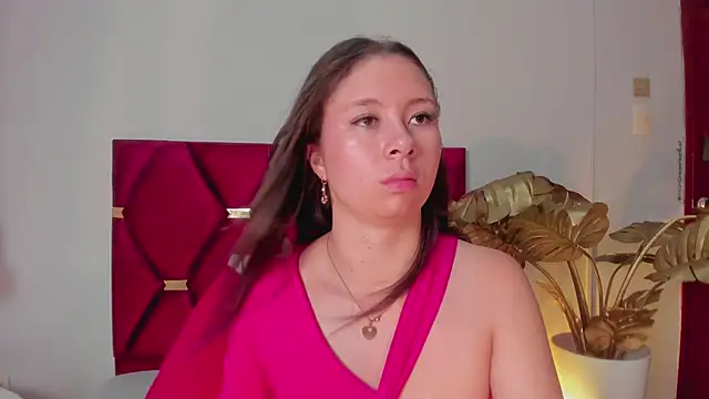 BeckyVidal online show from 12, 9, 2025