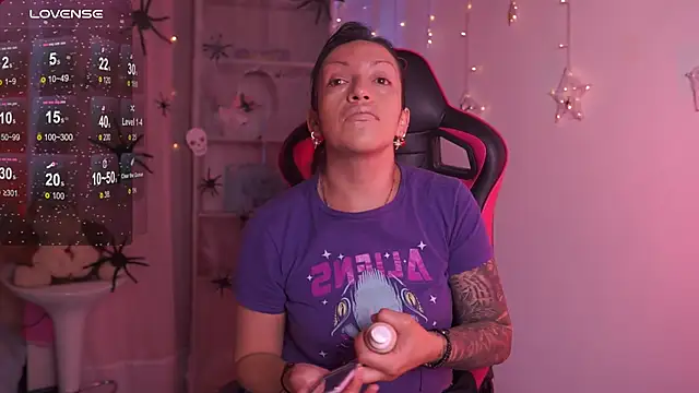 Madison Mayer online show from 7, 10, 2025