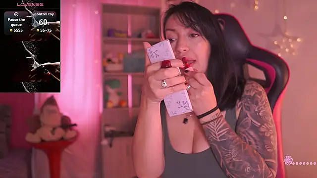 Madison Mayer online show from 9, 4, 2026