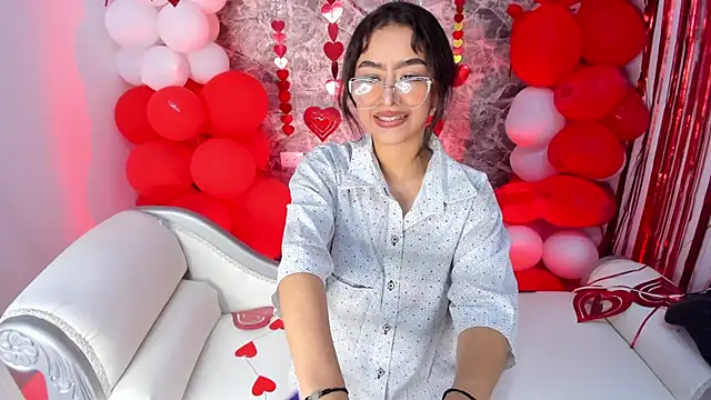 sophie-carter online show from 13, 2, 2026