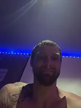 Stillhard8925 online show from 6, 11, 2025