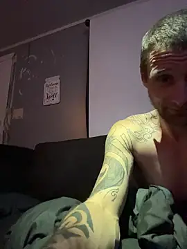 Stillhard8925 online show from 27, 10, 2025