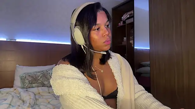 cammydebora online show from 24, 6, 2026
