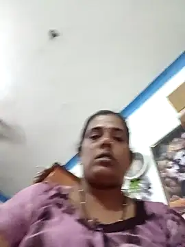 kissmetha online show from 22, 9, 2025