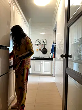 aa520uv online show from 28, 10, 2025