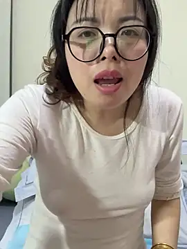 aa520uv online show from 4, 12, 2025