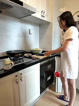 aa520uv online show from 14, 10, 2025