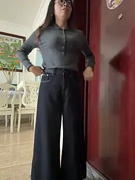 aa520uv online show from 31, 10, 2025