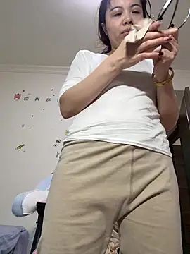 aa520uv online show from 12, 4, 2026