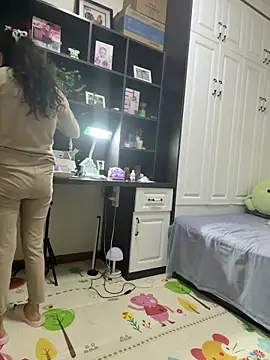 aa520uv online show from 8, 4, 2026