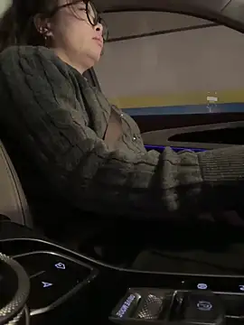 aa520uv online show from 11, 2, 2026