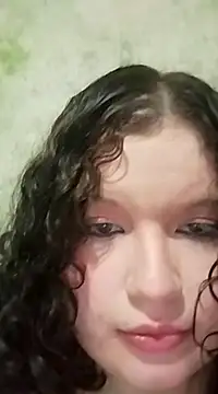 Auroramunizrttt online show from 22, 3, 2025